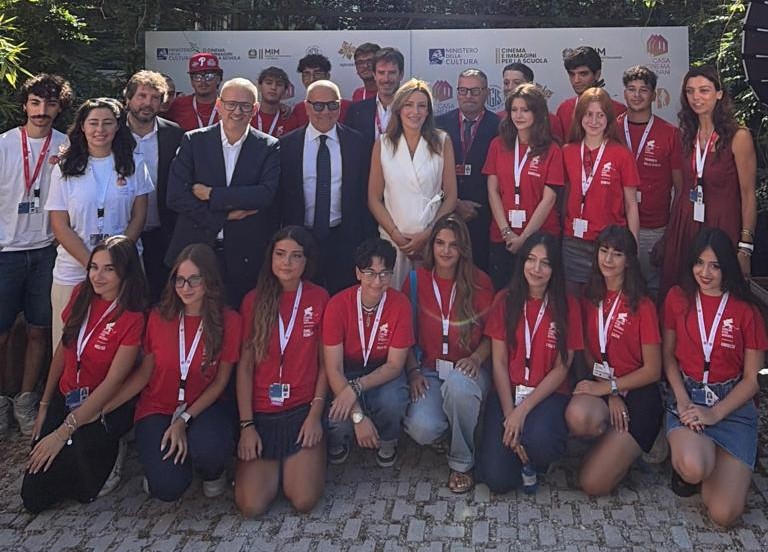 “Casa Cinema Giovani”: inaugurato al Lido il primo spazio nazionale dedicato ai giovani della Mostra di Venezia